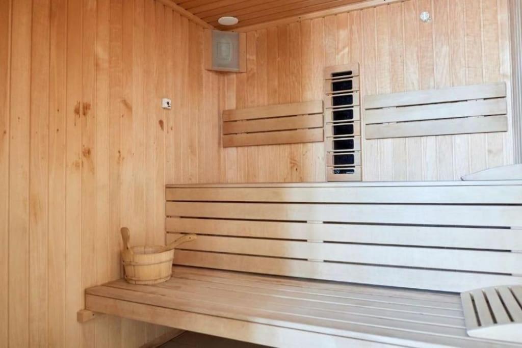 Alezzy Beach Apartament Prima Linie La Mare Năvodari Kültér fotó