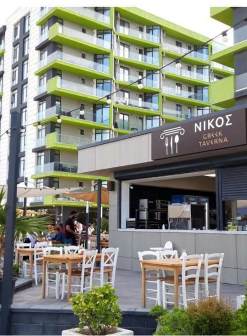 Alezzy Beach Apartament Prima Linie La Mare Năvodari Kültér fotó