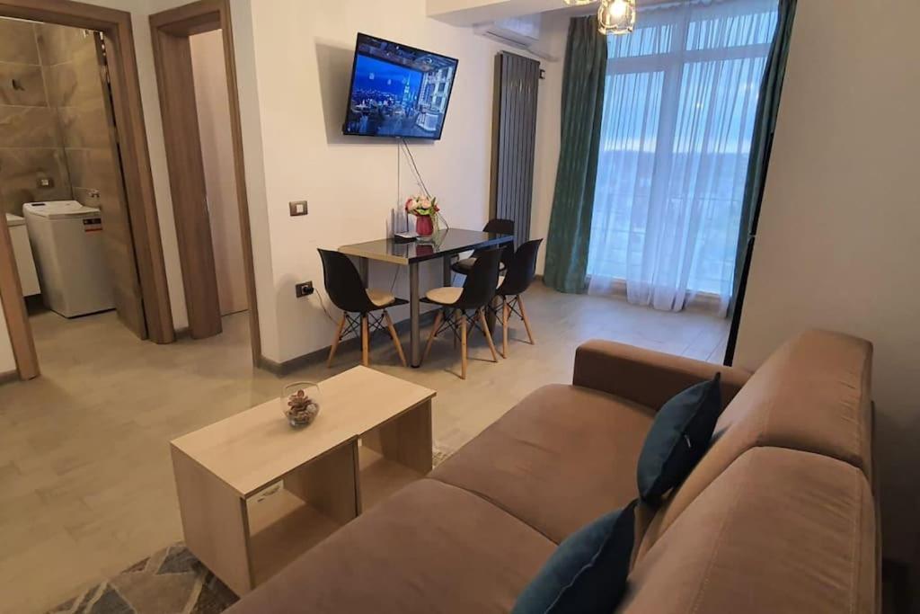 Alezzy Beach Apartament Prima Linie La Mare Năvodari Kültér fotó